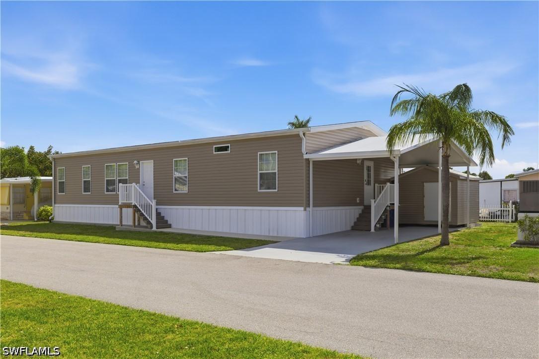 24 Red Poinciana Dr., Fort Myers, FL 33908