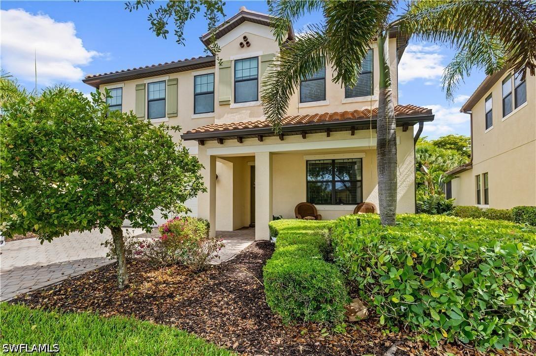 4111 Raffia Dr., Naples, FL 34119