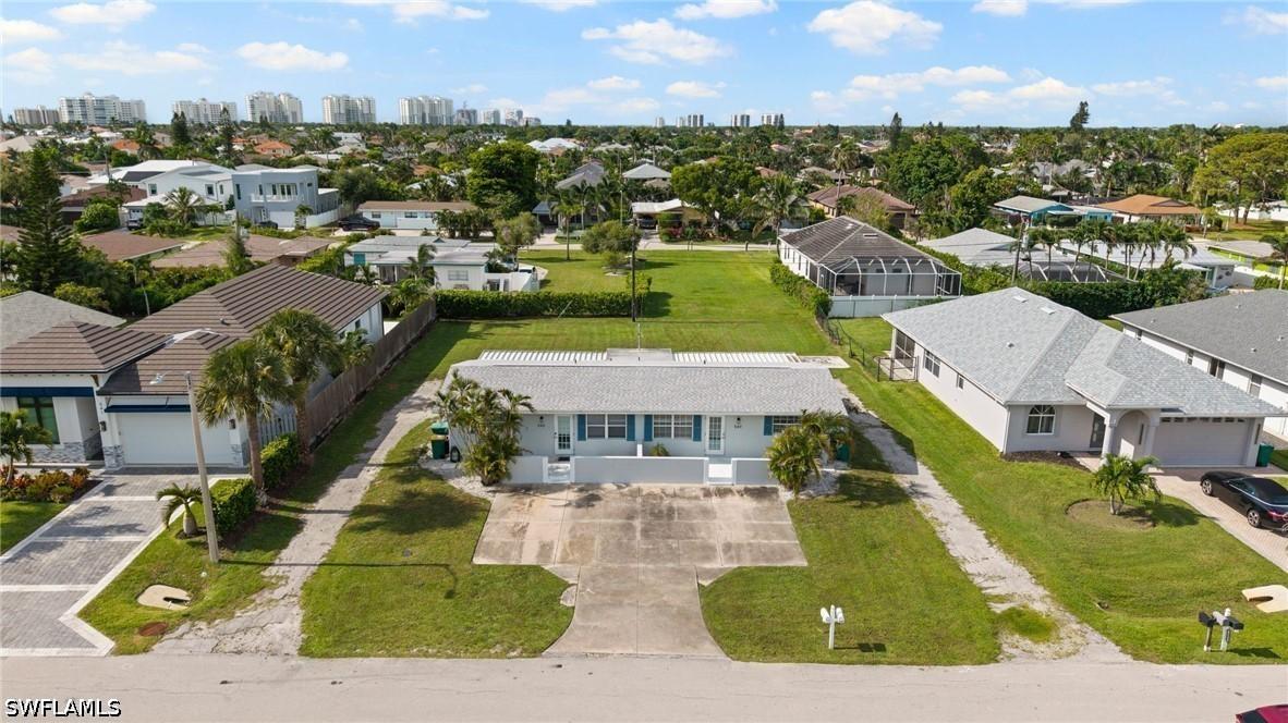 545 102nd Ave., Naples, FL 34108