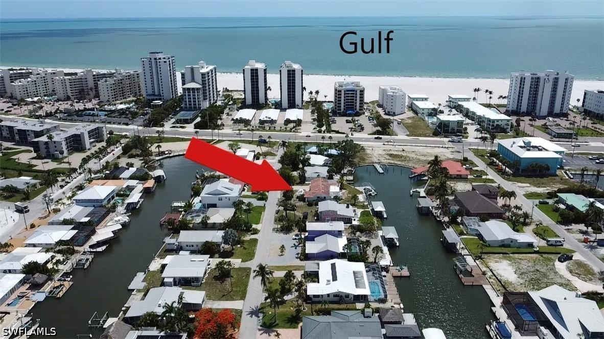139 Ibis St., Fort Myers Beach, FL 33931