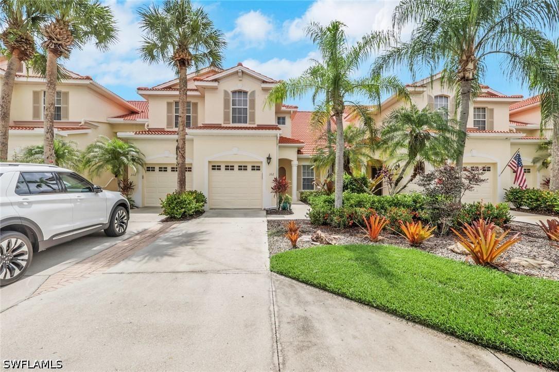 4660 Winged Foot Ct. #102, Naples, FL 34112