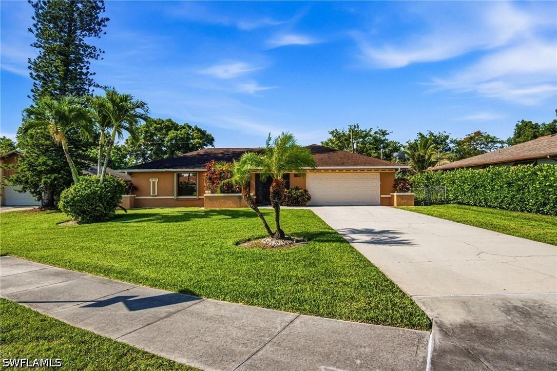 9792 Kentucky St., Bonita Springs, FL 34135