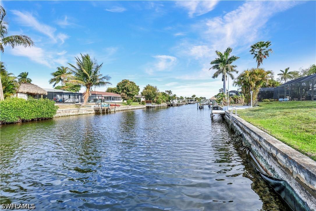 5130 SW 2nd Pl., Cape Coral, FL 33914