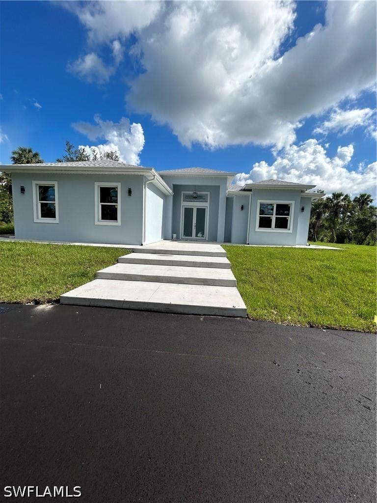 3423 24th Ave., Naples, FL 34117