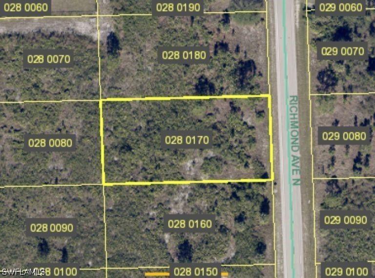 1009 Richmond Ave., Lehigh Acres, FL 33972