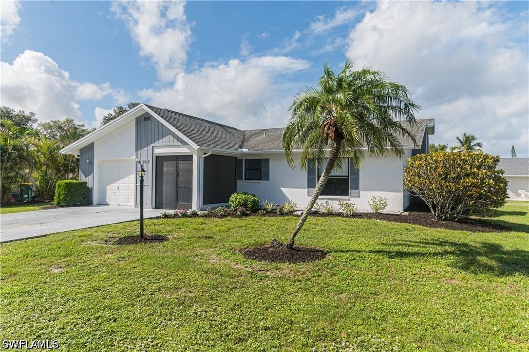 107 Blue Ridge Dr. #21, Naples, FL 34112