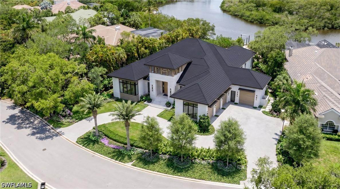 27311 Oak Knoll Dr., Bonita Springs, FL 34134
