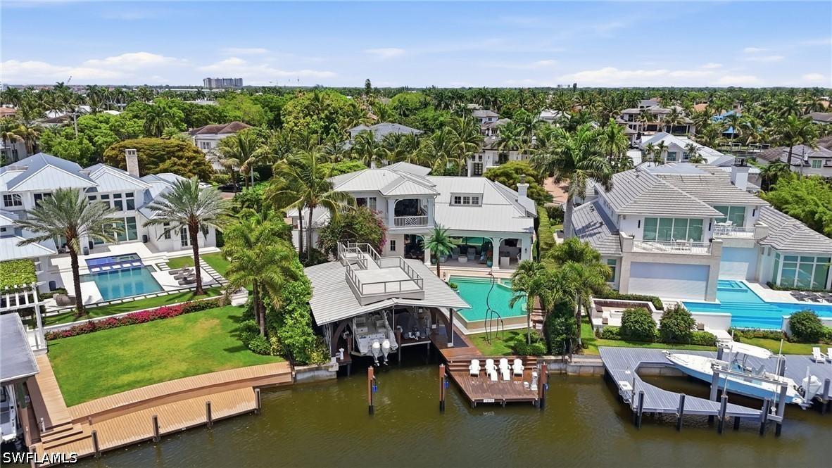 1870 4th St., Naples, FL 34102
