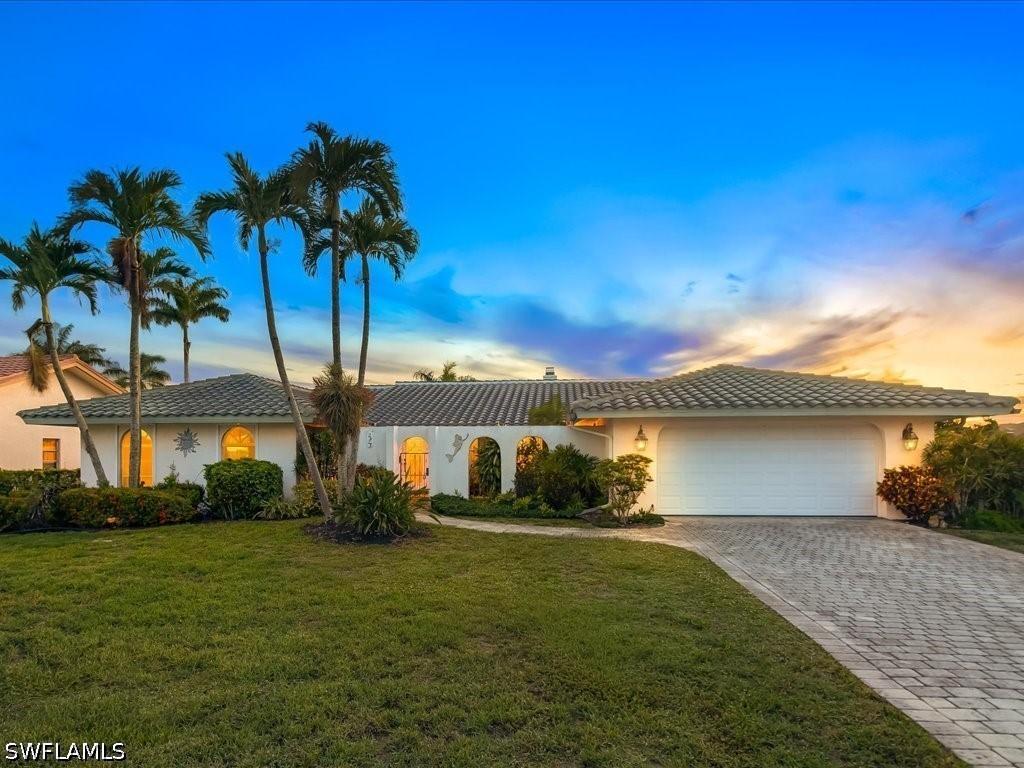 2428 Duchess Ct., Naples, FL 34112