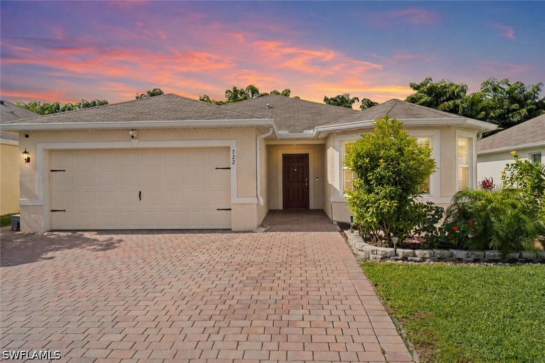 722 Hadley Pl., Naples, FL 34104