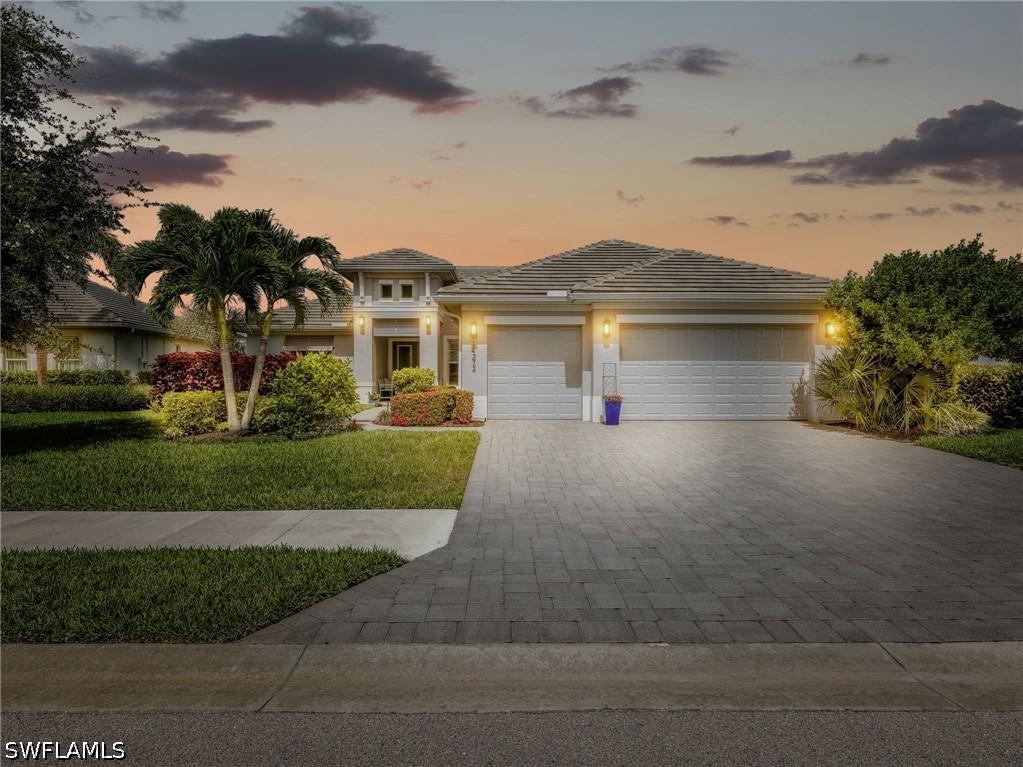 14372 Neptune Ave., Naples, FL 34114