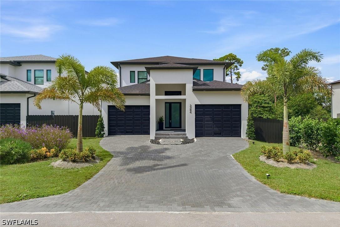 3384 Canal St., Naples, FL 34112