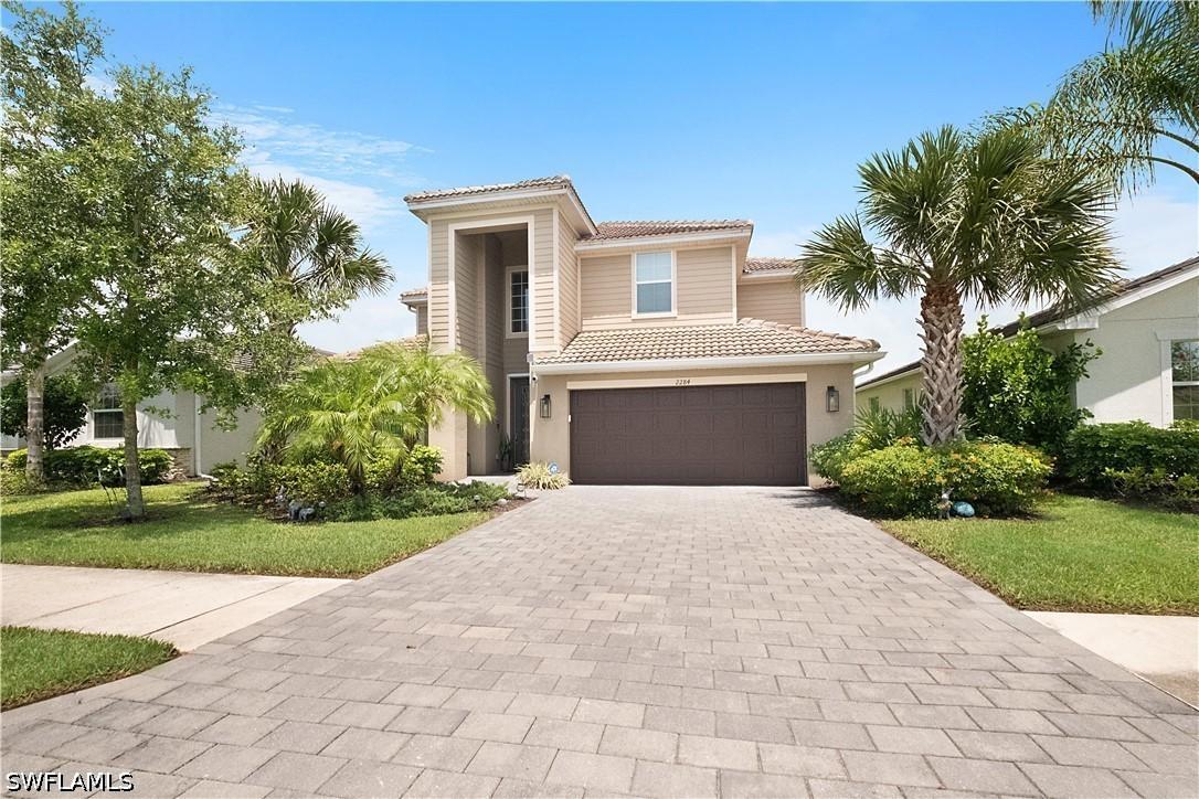 2284 Dancy St., Naples, FL 34120