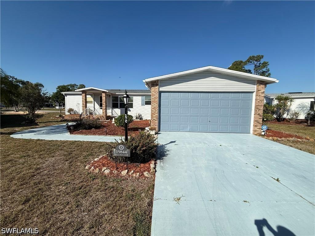 19844 Eagle Trace Ct., North Fort Myers, FL 33903