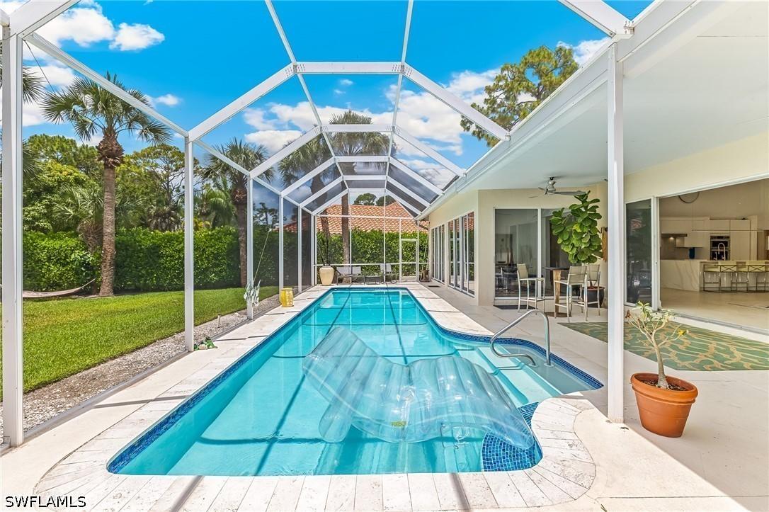 2205 Noble Ct., Naples, FL 34110