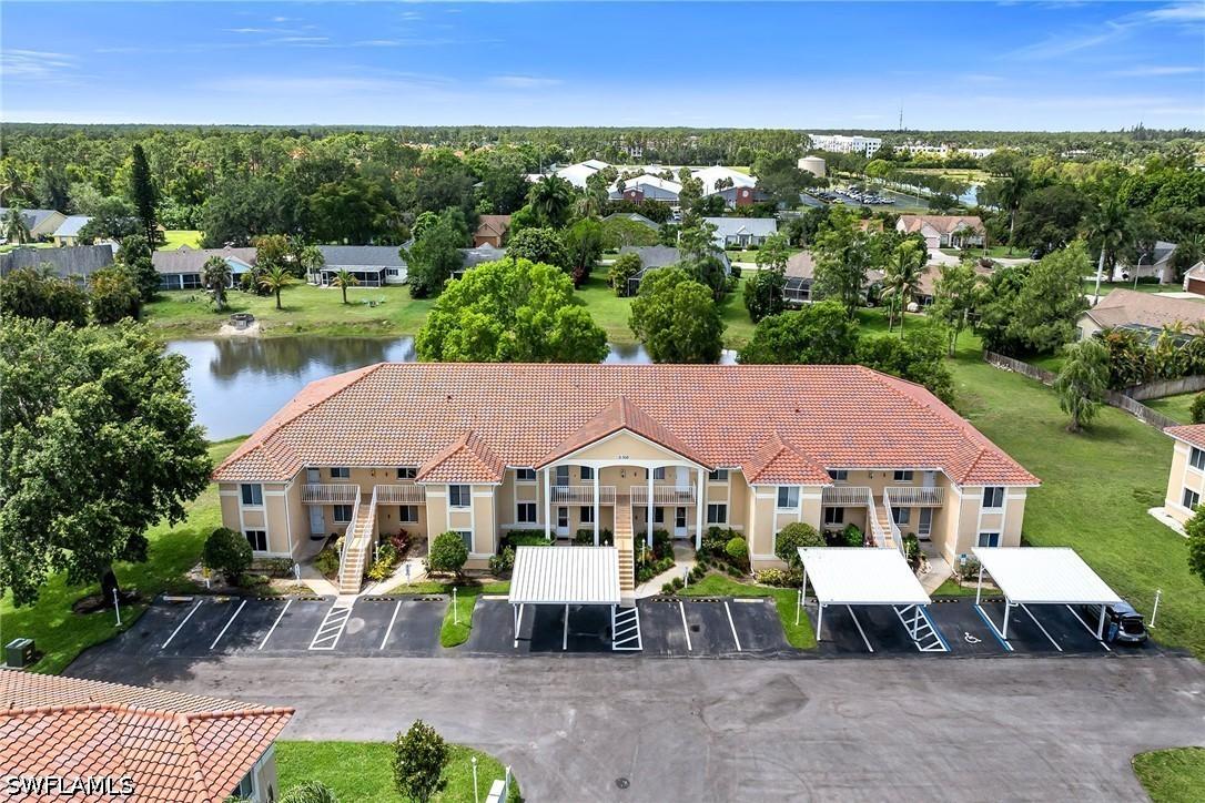 208 Furse Lakes Cir. #D6, Naples, FL 34104