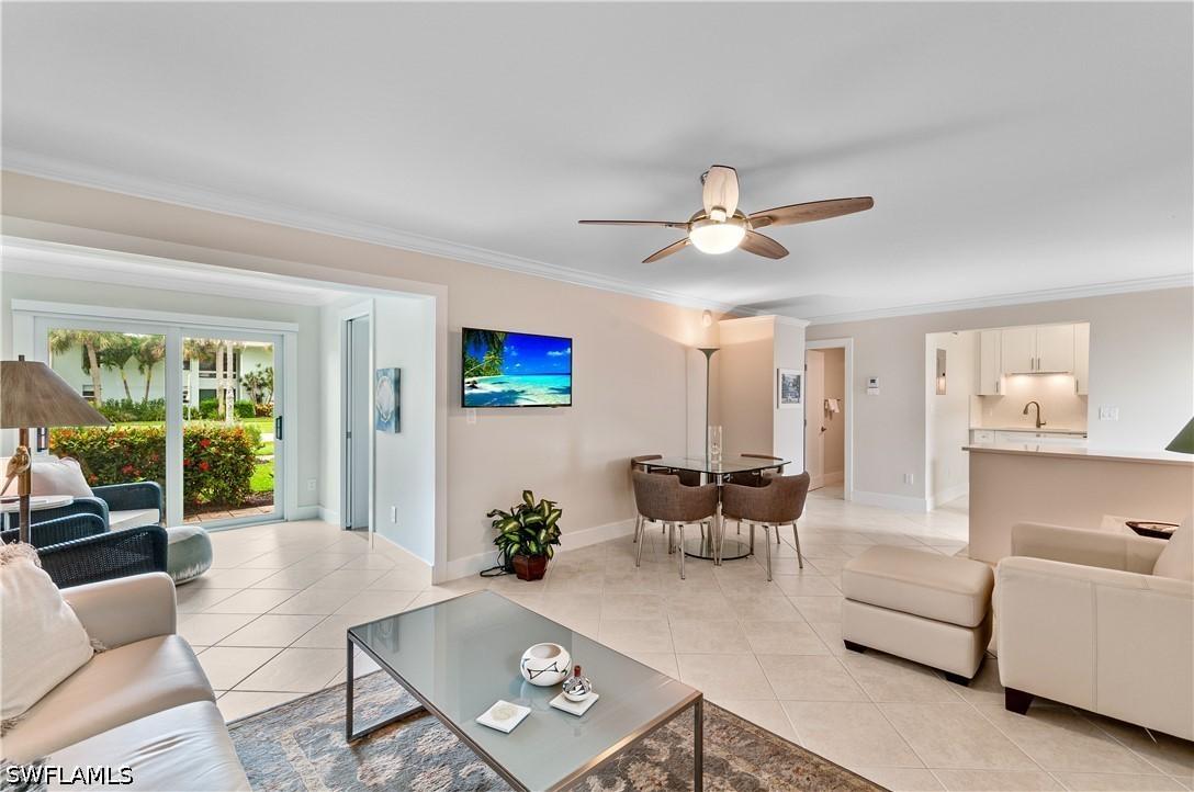661 12th Ave., Naples, FL 34102