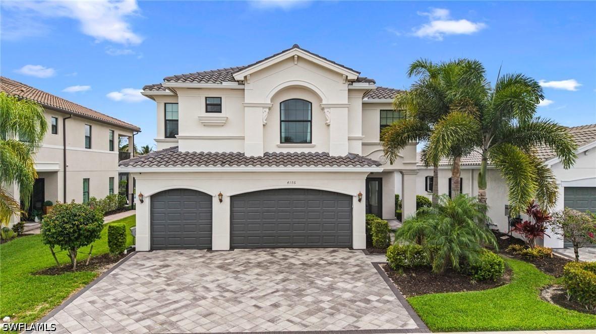 4586 Luminary Ave., Naples, FL 34119