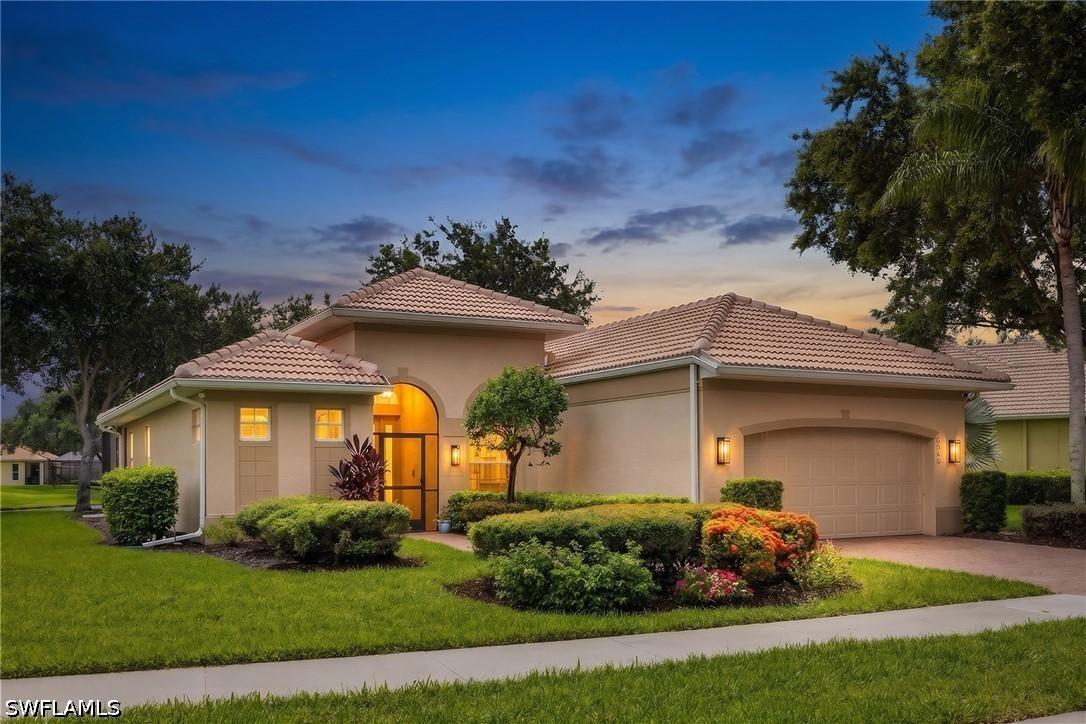 6840 Bent Grass Dr., Naples, FL 34113