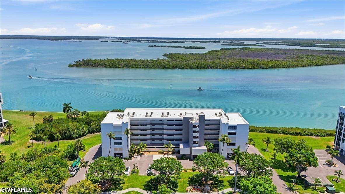 4223 Bay Beach Ln. #4F, Fort Myers Beach, FL 33931