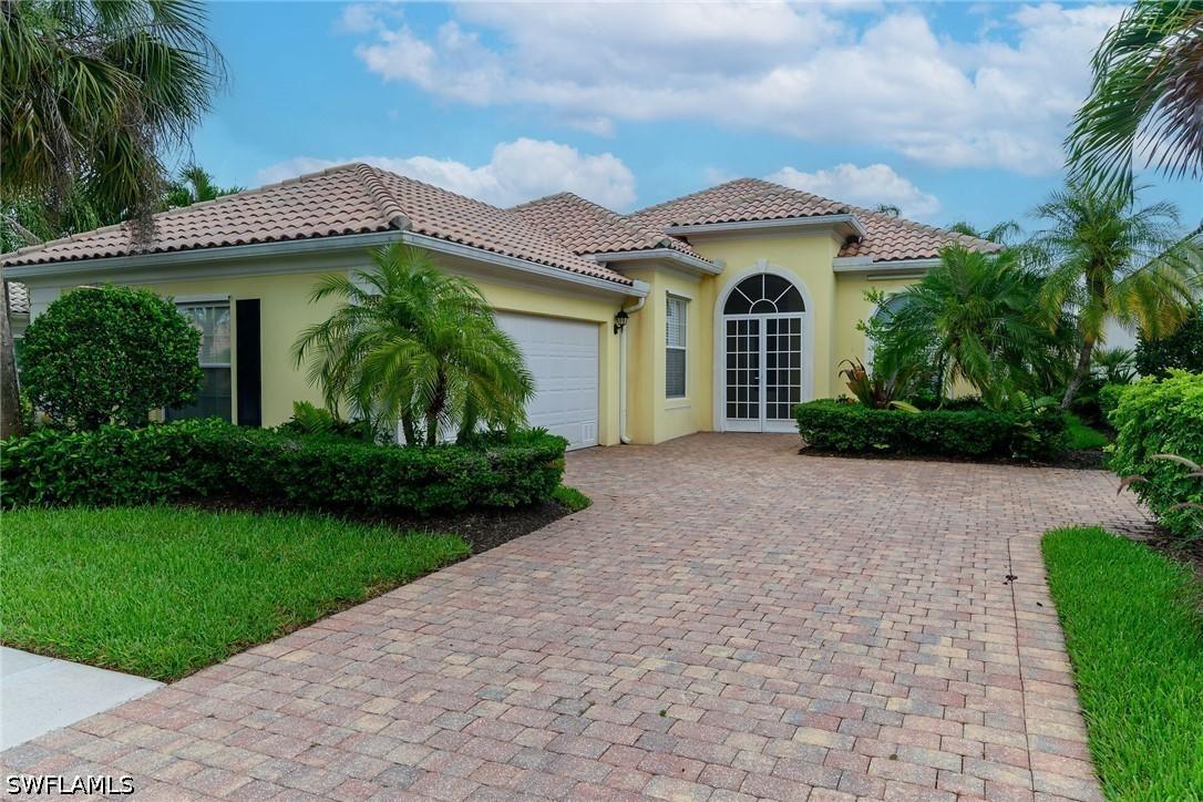 7935 Valentina Ct., Naples, FL 34114