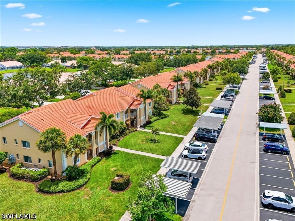 7774 Jewel Ln. #102, Naples, FL 34109