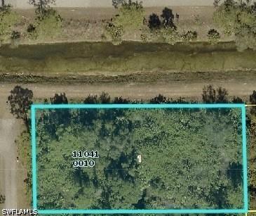 722 Wells Ave., Lehigh Acres, FL 33972