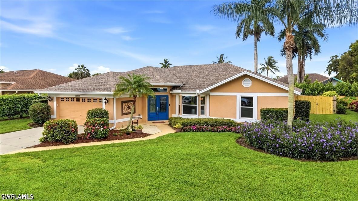 10069 Boca Cir., Naples, FL 34109