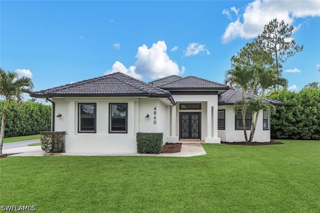 4860 12th St., Naples, FL 34120