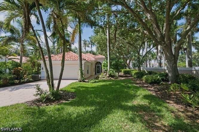 6000 Via Bella Ct., Naples, FL 34109