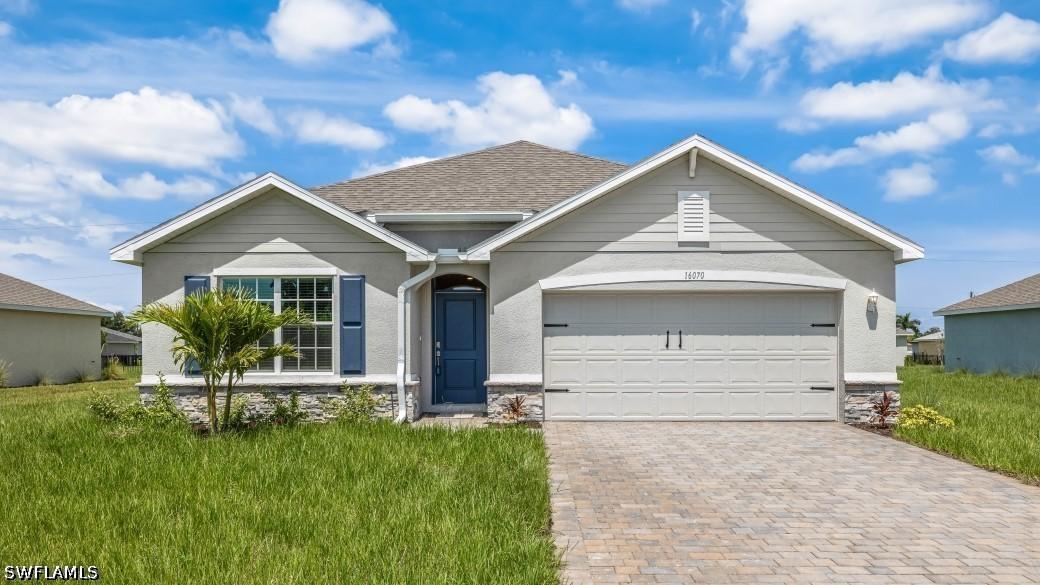 2009 SW 7th Pl., Cape Coral, FL 33991