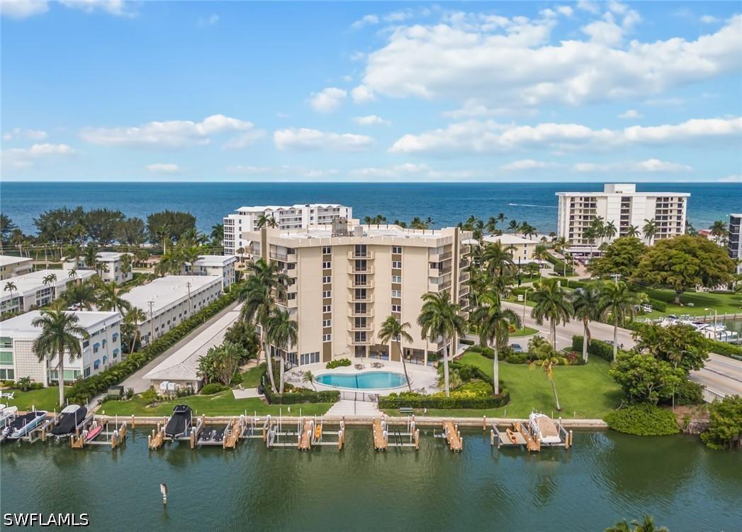 2150 Gulf Shore Blvd. #411, Naples, FL 34102