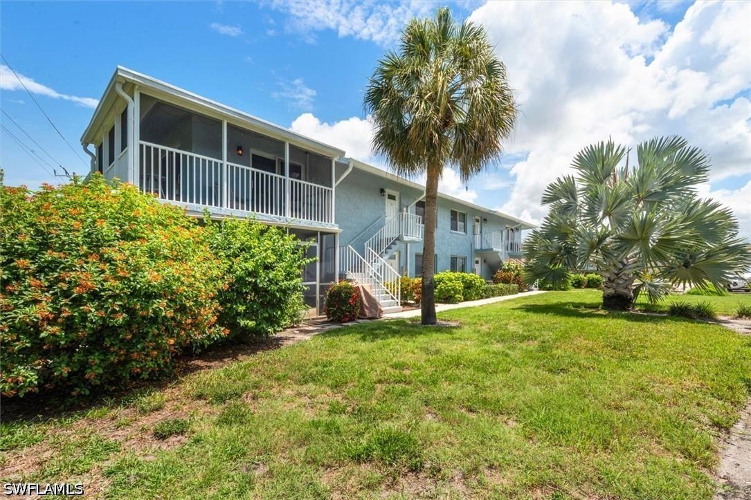 200 Palm Dr. #4, Naples, FL 34112
