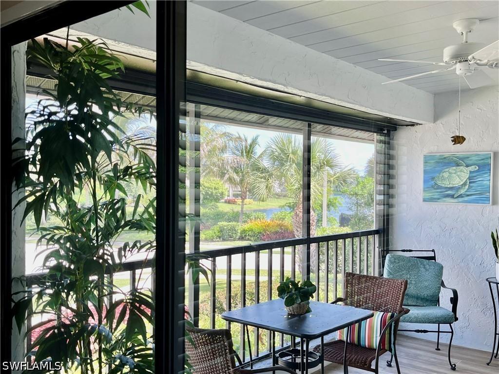 4300 Belair Ln. #9, Naples, FL 34103