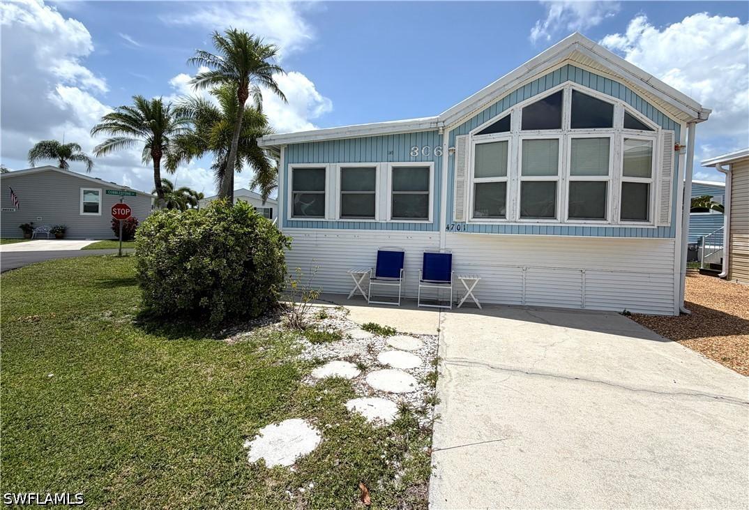 4701 Mayflower Way, Estero, FL 33928