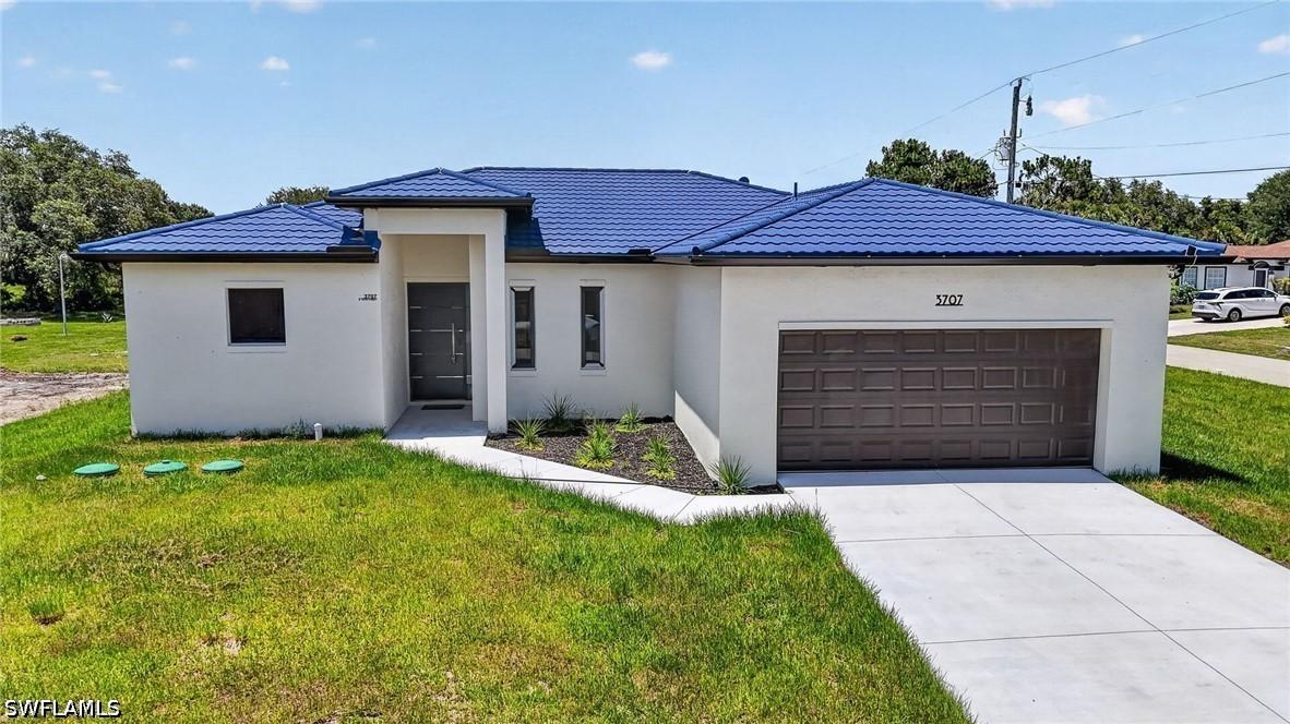 3707 E 15th St., Lehigh Acres, FL 33972
