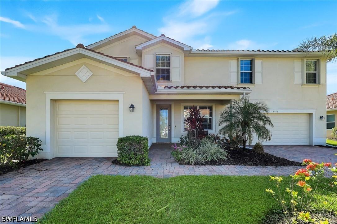 2262 Vermont Ln., Naples, FL 34120