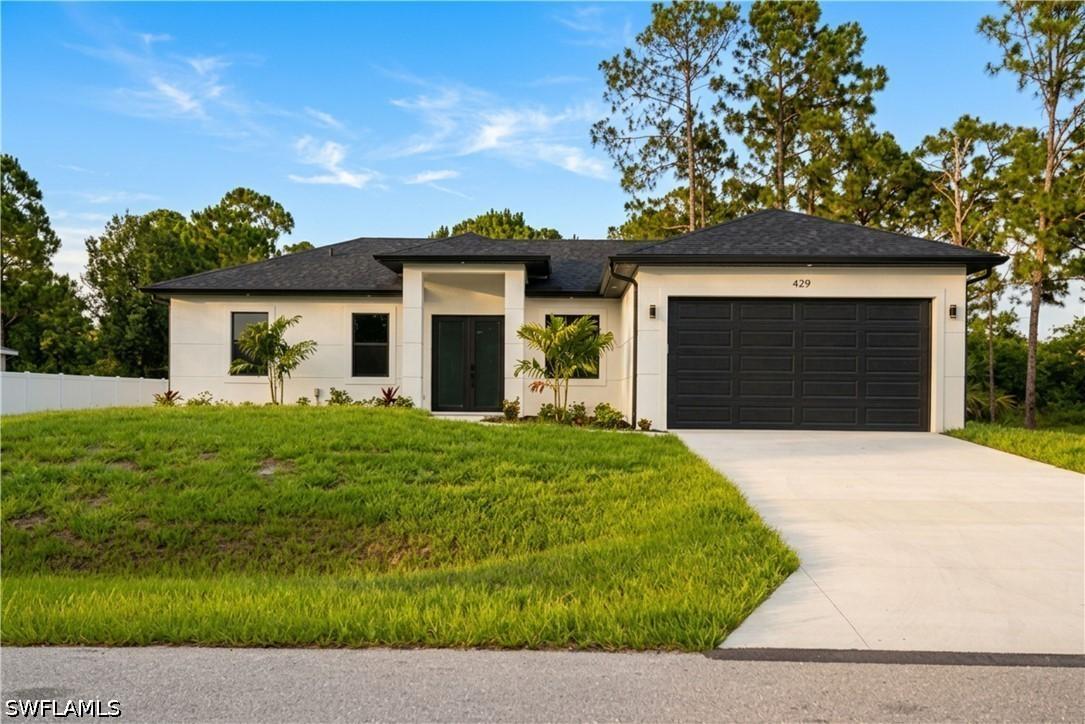 429 Gray Ave., Lehigh Acres, FL 33974