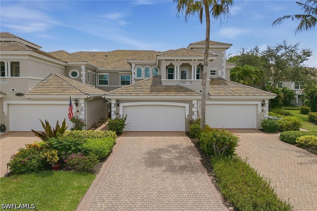 9270 Campanile Cir. #204, Naples, FL 34114