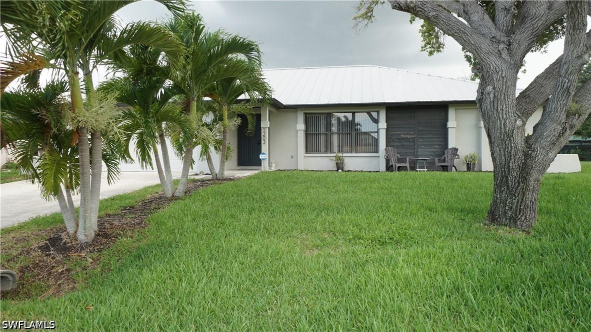 1203 SE 33rd St., Cape Coral, FL 33904