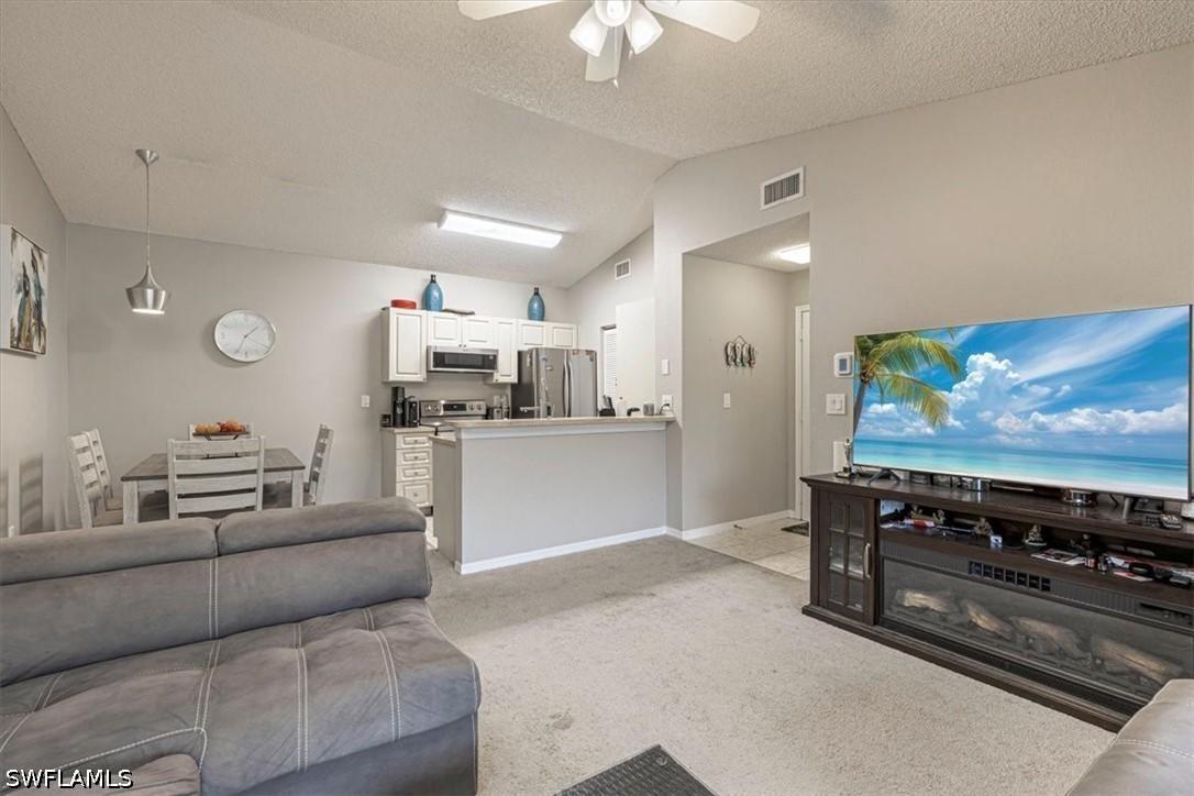 2202 Arbour Walk Cir. #2124, Naples, FL 34109
