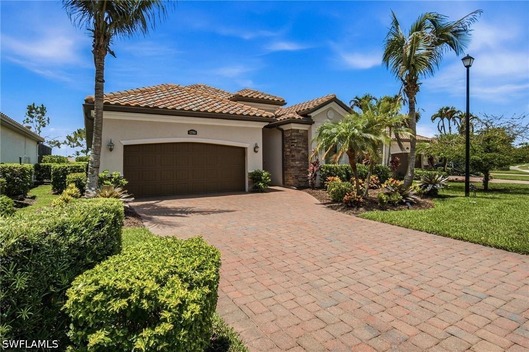 12764 Kinross Ln., Naples, FL 34120