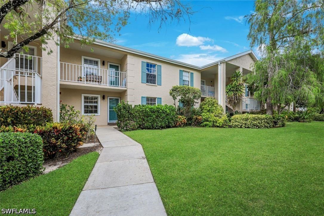 1702 Kings Lake Blvd. #102, Naples, FL 34112