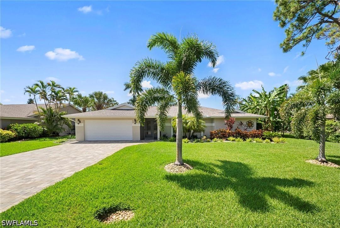 28581 Winthrop Cir., Bonita Springs, FL 34134