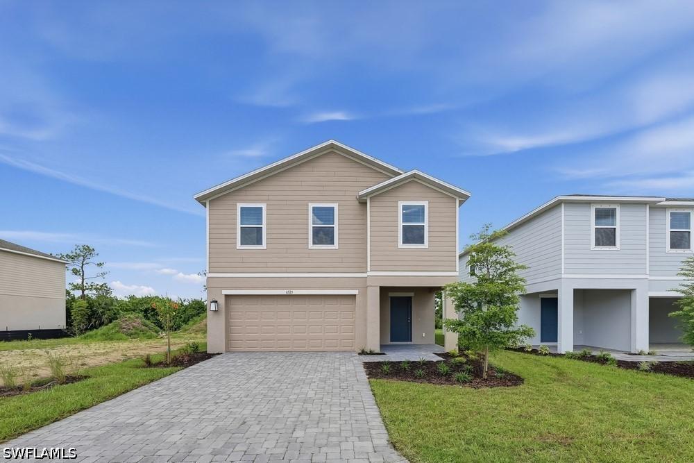 6523 Equinox Ln., North Fort Myers, FL 33917