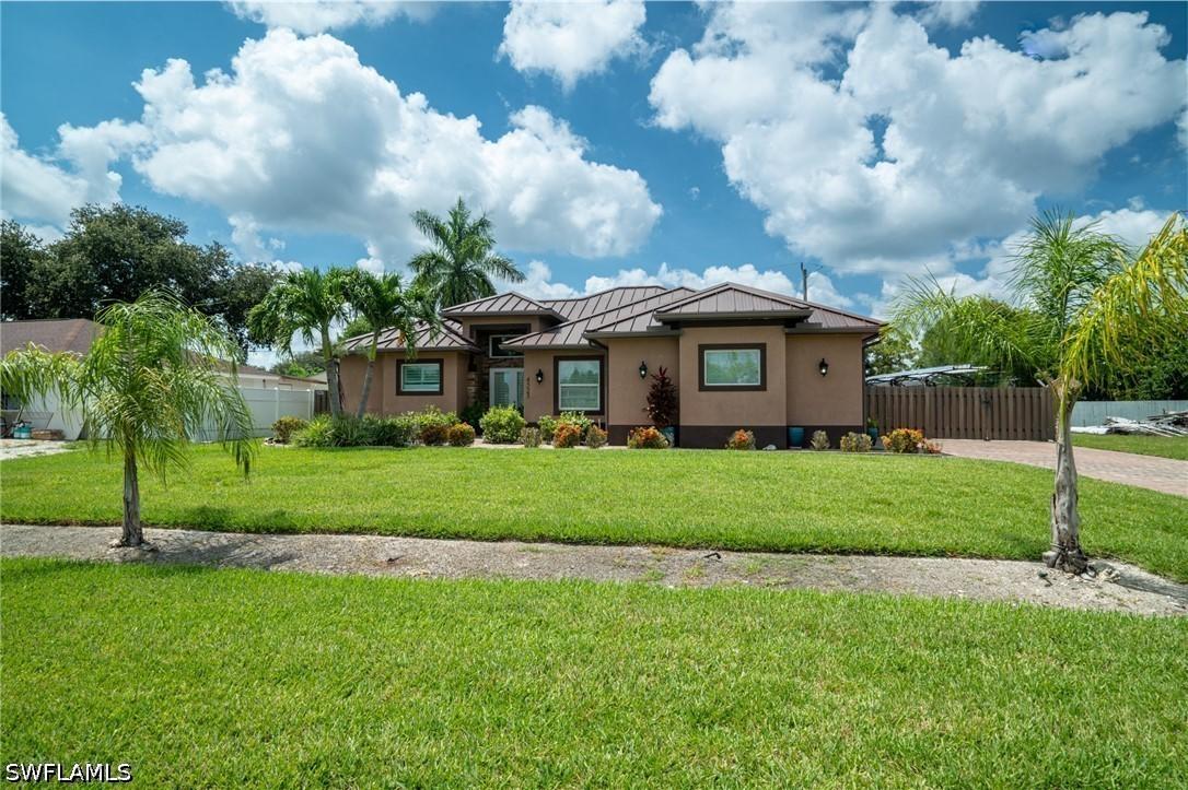 4525 29th Ave., Naples, FL 34116
