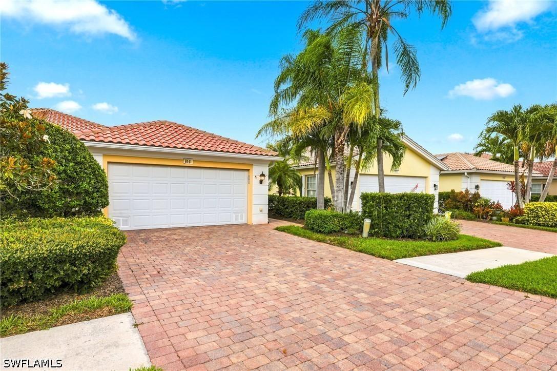 8141 Xenia Ln., Naples, FL 34114