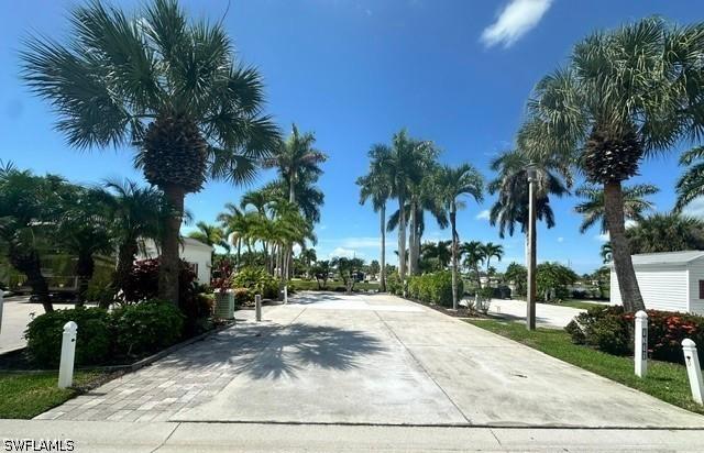 1311 Diamond Lake Cir., Naples, FL 34114