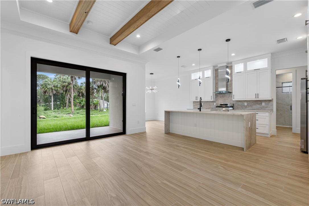 3712 18th Ave., Naples, FL 34120