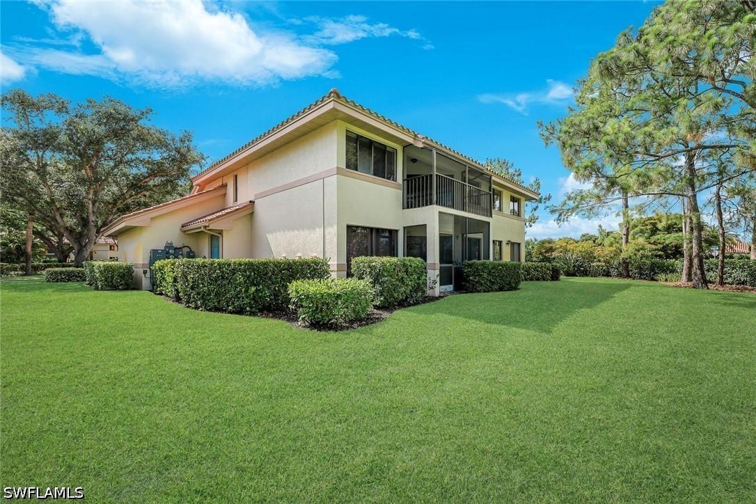 142 Bennington Dr. #8, Naples, FL 34104